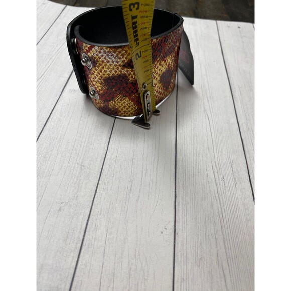Paparazzi Wide Red Gold Snake Print Leather Snap Bracelet 9 in - Picture 5 of 6